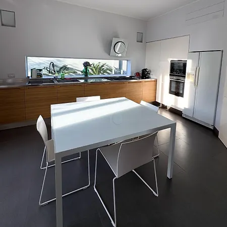 Bright House Between Navigli And Parco Solari Apartment Milan