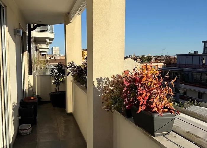 דירה Bright House Between Navigli And Parco Solari מילאנו