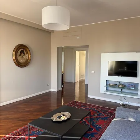 Apartament Bright House Between Navigli And Parco Solari